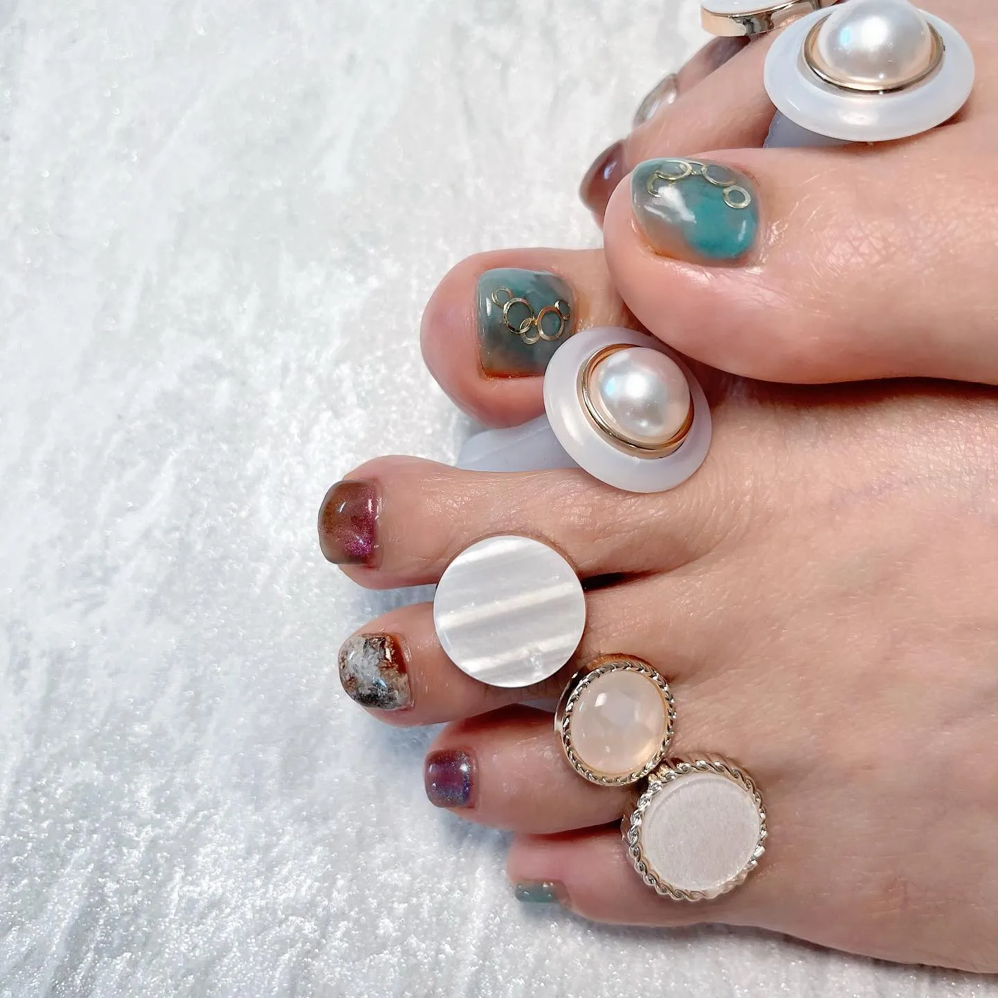 【横浜│港南区│下永谷】フットネイル×ポイントパーツデザイン...