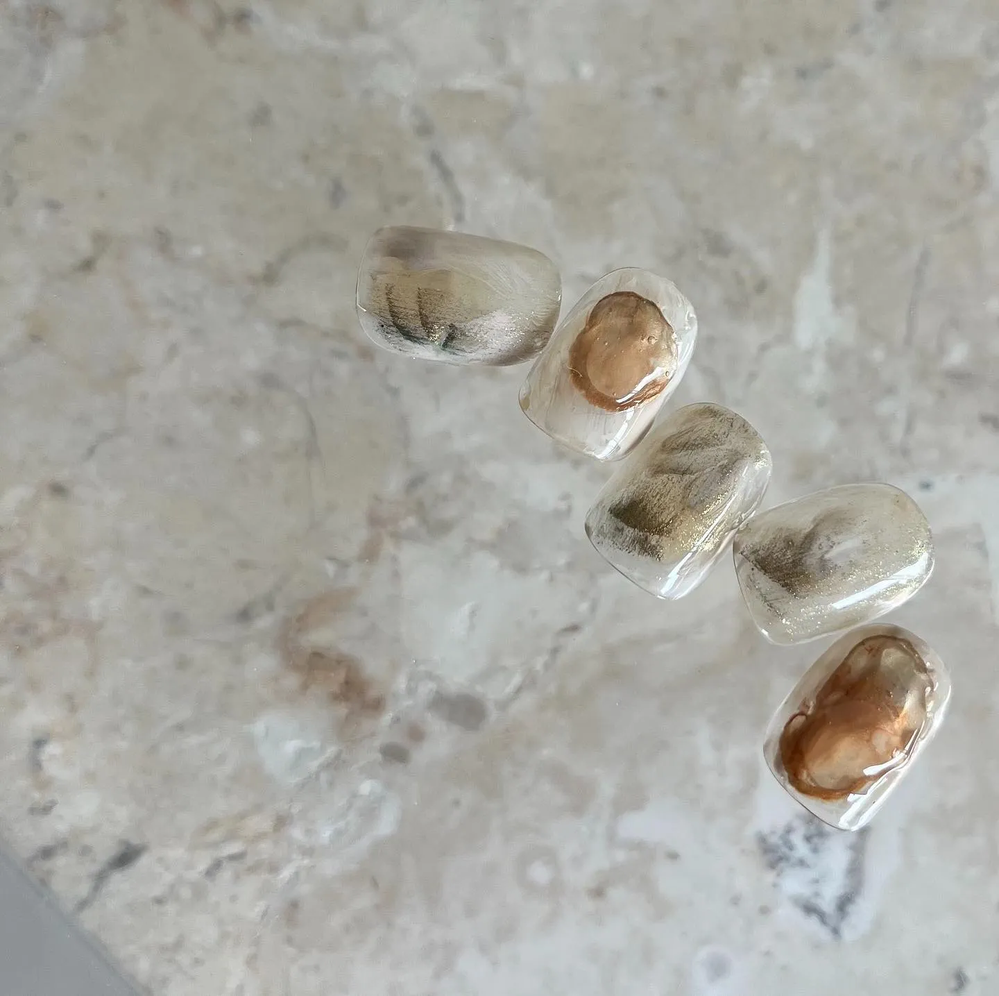 【横浜│港南区│下永谷】シャビーネイル♪♪滲みデザイン