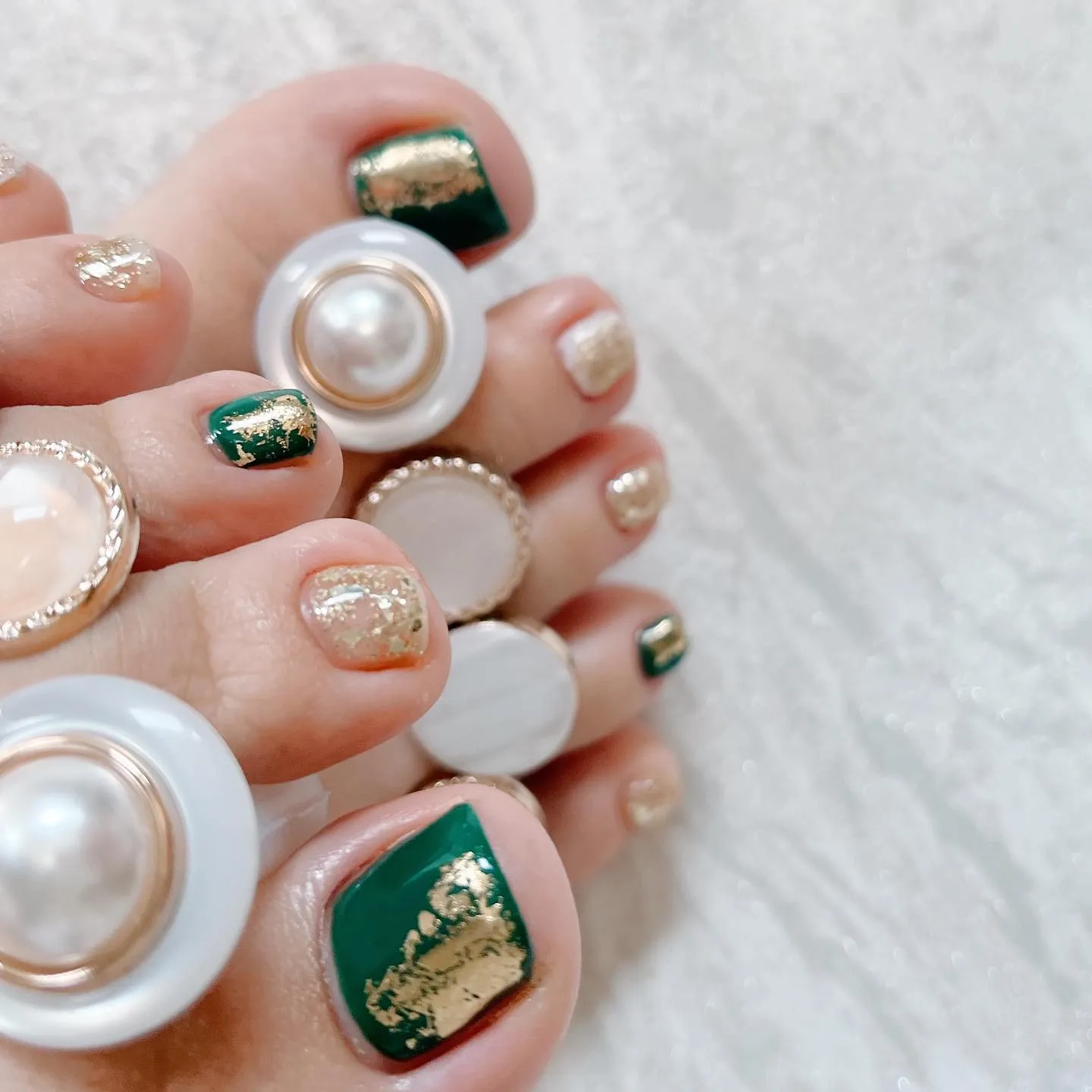 【横浜│港南区│ブルーライン下永谷駅】フットネイル♪♪推しカ...