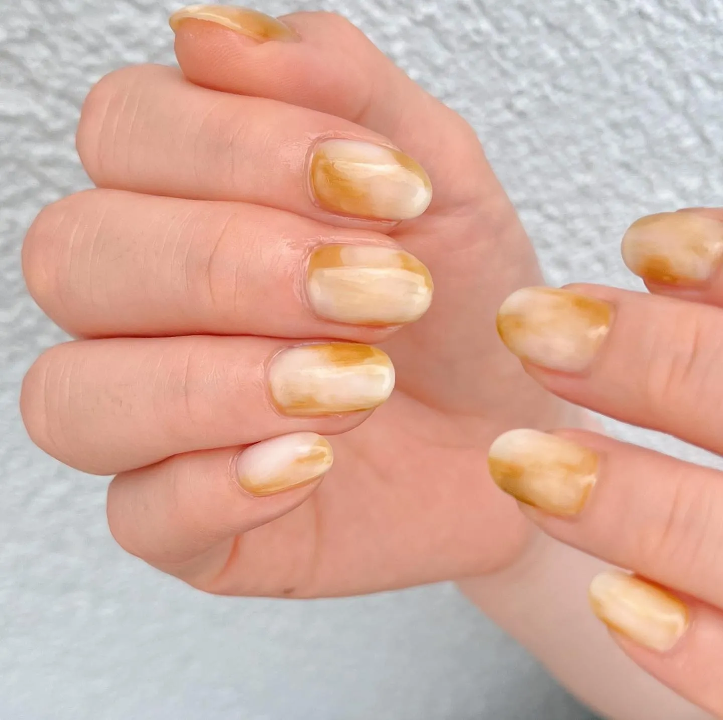 【横浜│港南区│ブルーライン下永谷駅】ニュアンスネイルデザイ...