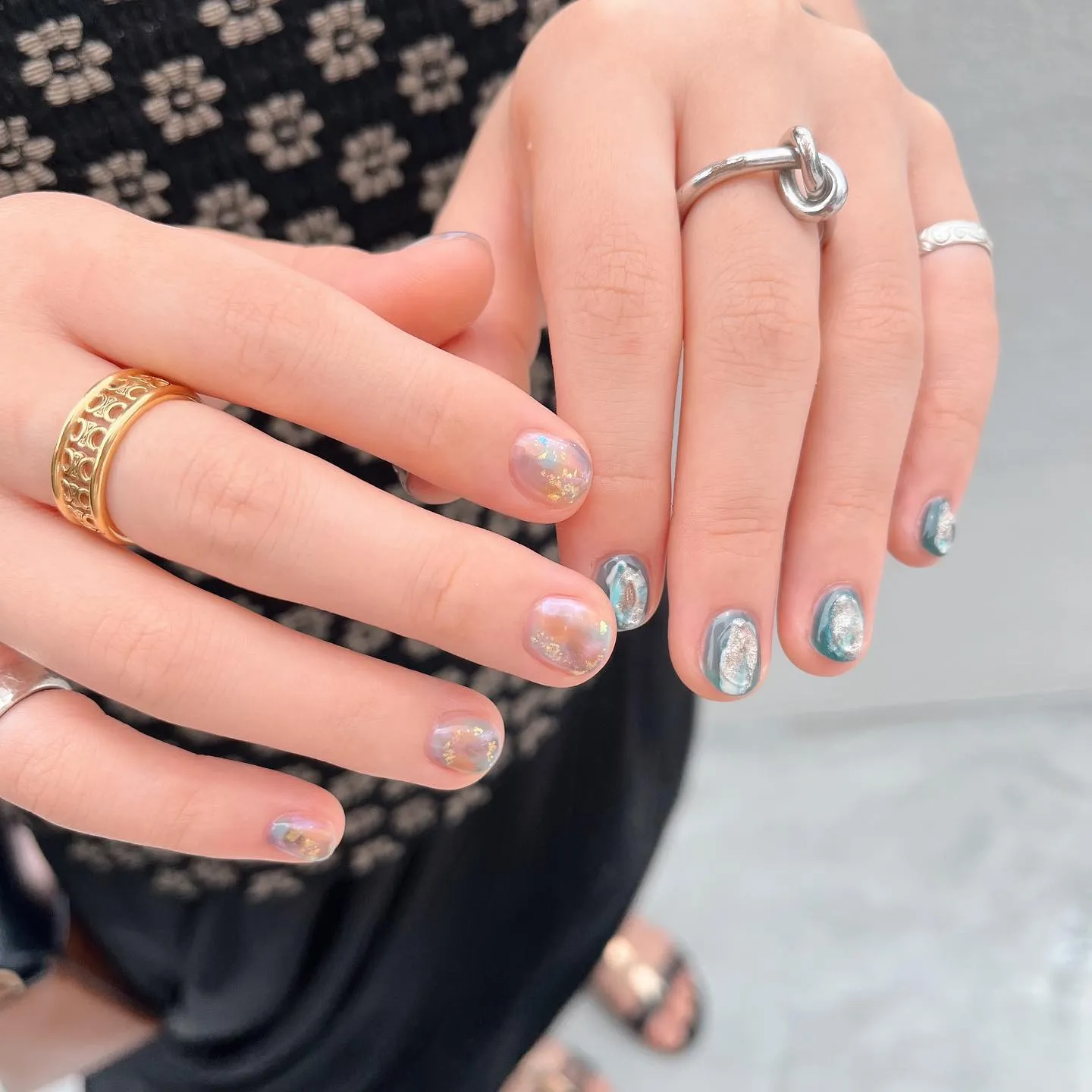 【横浜│港南区│ブルーライン下永谷駅】アシメネイル♪♪ニュア...