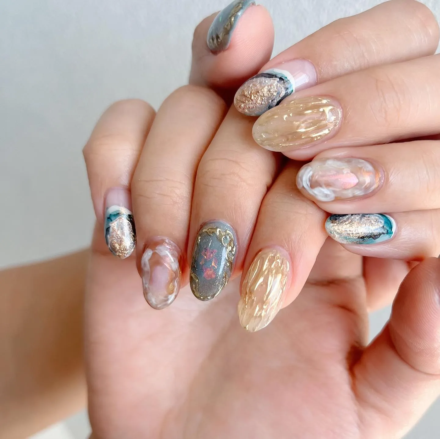 【横浜│港南区│ブルーライン下永谷駅】ニュアンスデザインネイ...