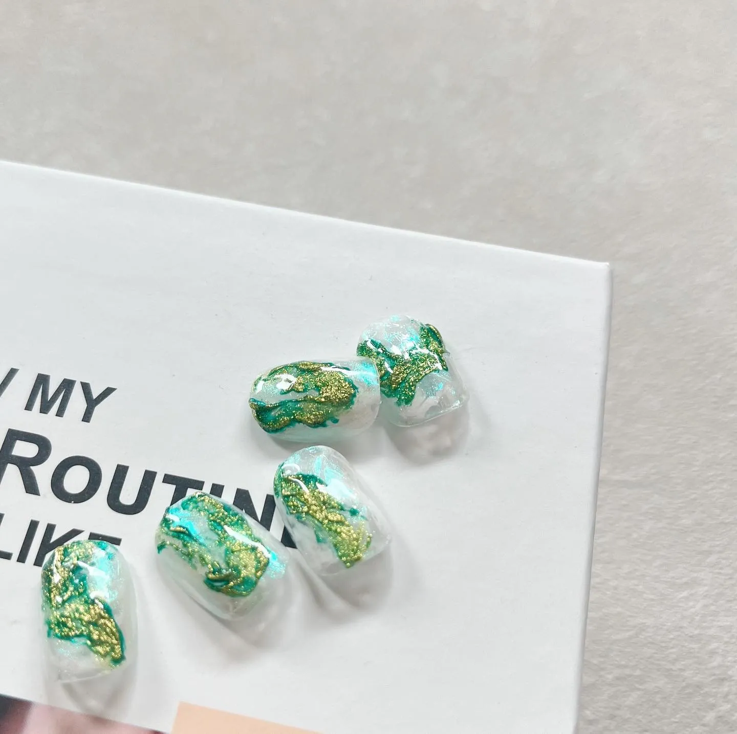 【横浜│港南区│ブルーライン下永谷駅】ニュアンスネイル♪♪