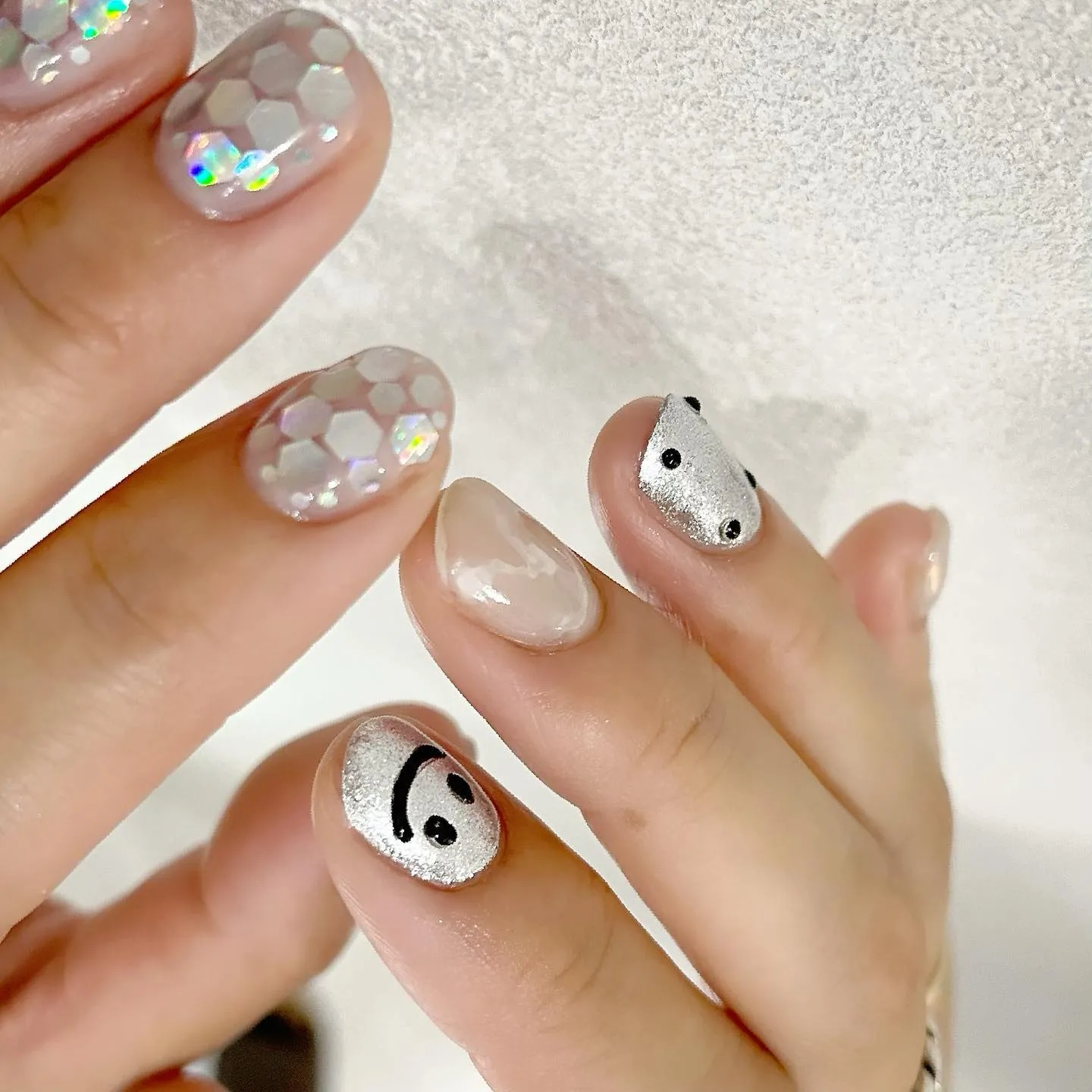 【横浜│港南区│ブルーライン下永谷駅】シルバーネイル♪♪左右...