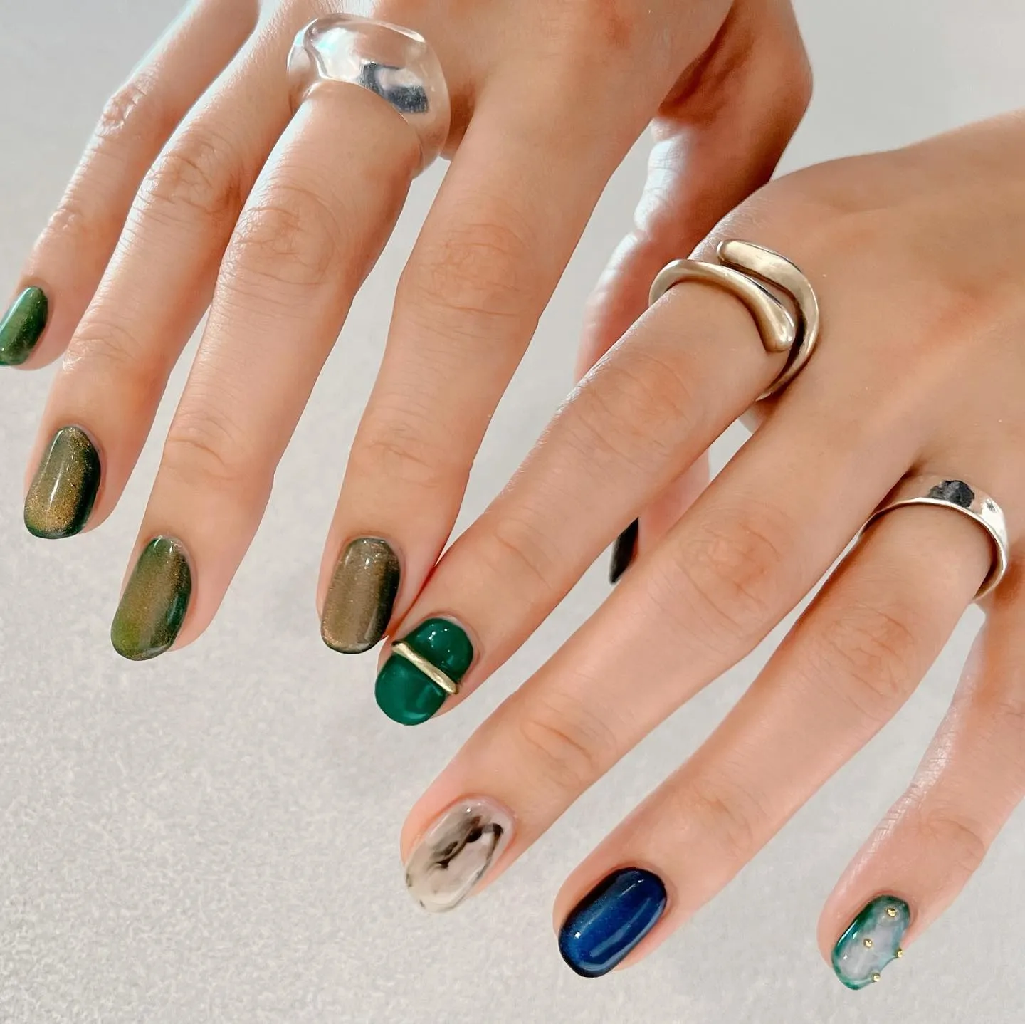 【横浜│港南区│ブルーライン下永谷駅】アシメデザインネイル♪...