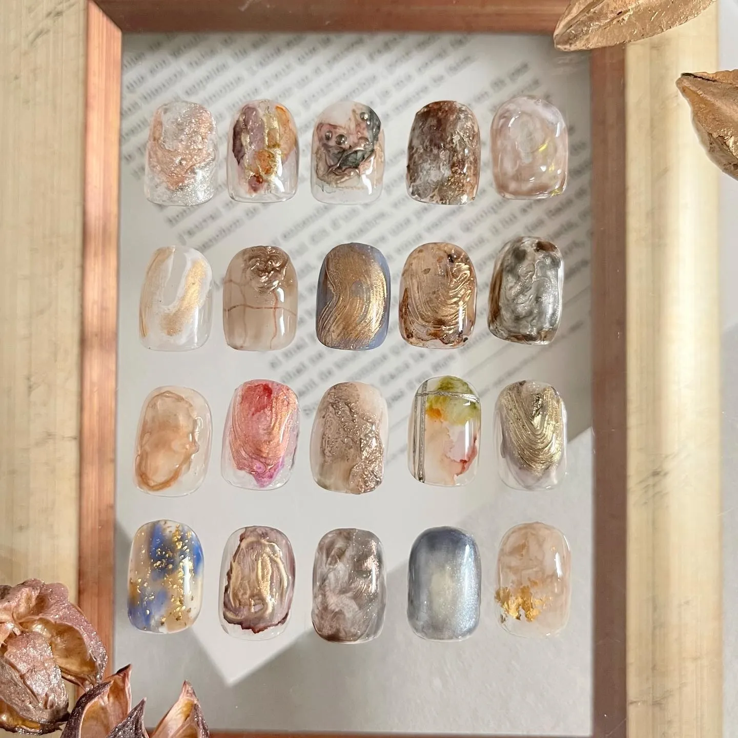 ................ 𓈒𓏸𓐍ニュアンスネイル専門...