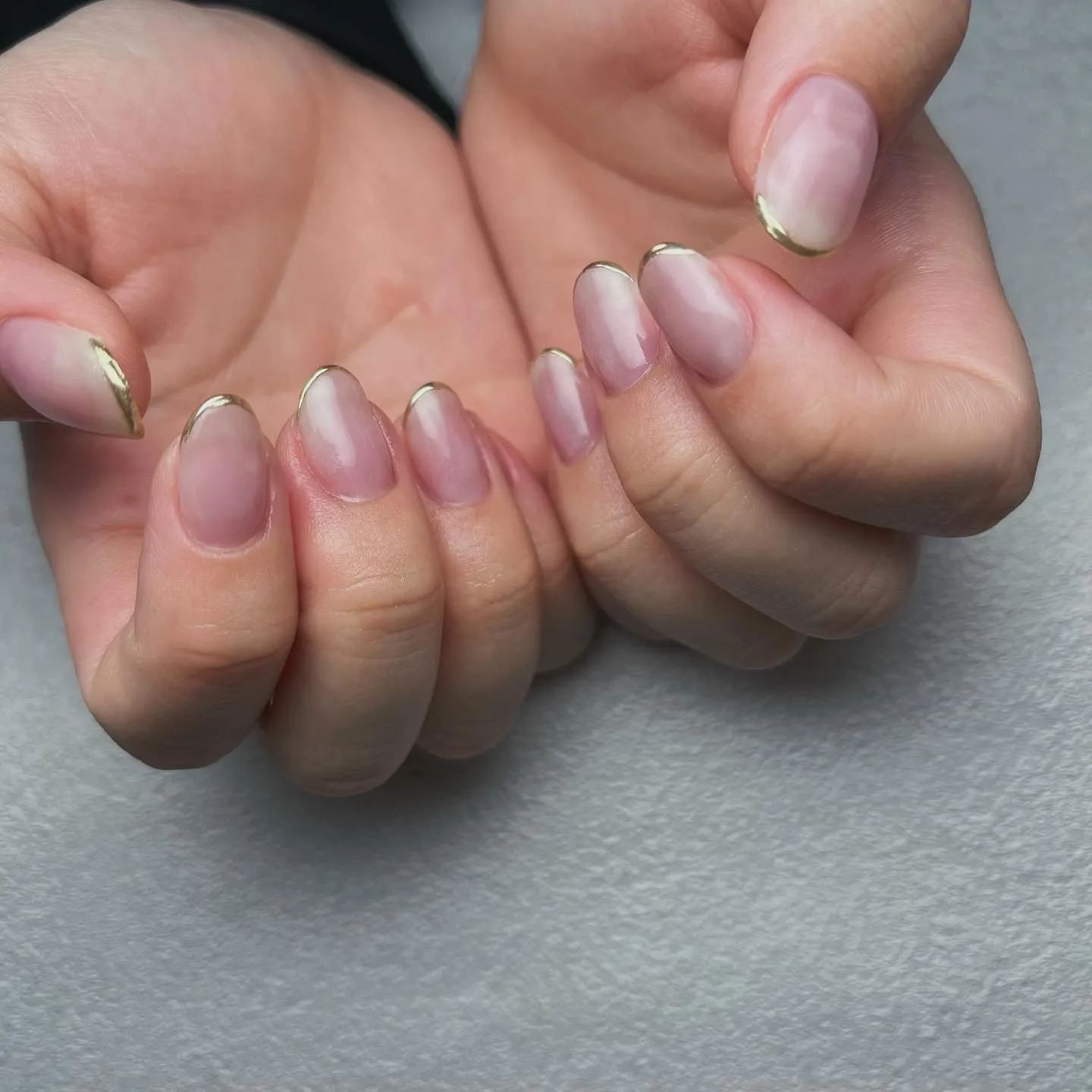 【横浜│港南区│ブルーライン下永谷駅】ミラーフレンチネイル♪...