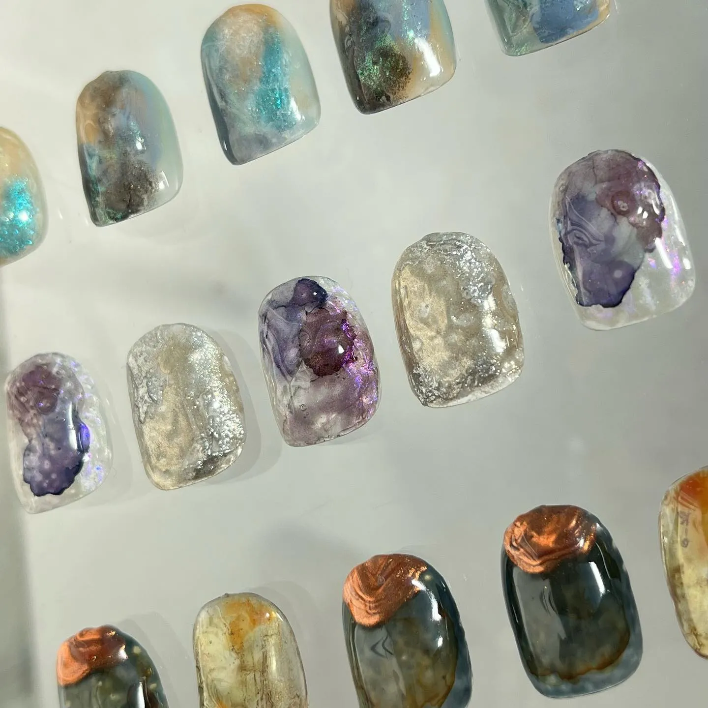 【横浜│港南区│ブルーライン下永谷駅】ニュアンスネイル♪♪