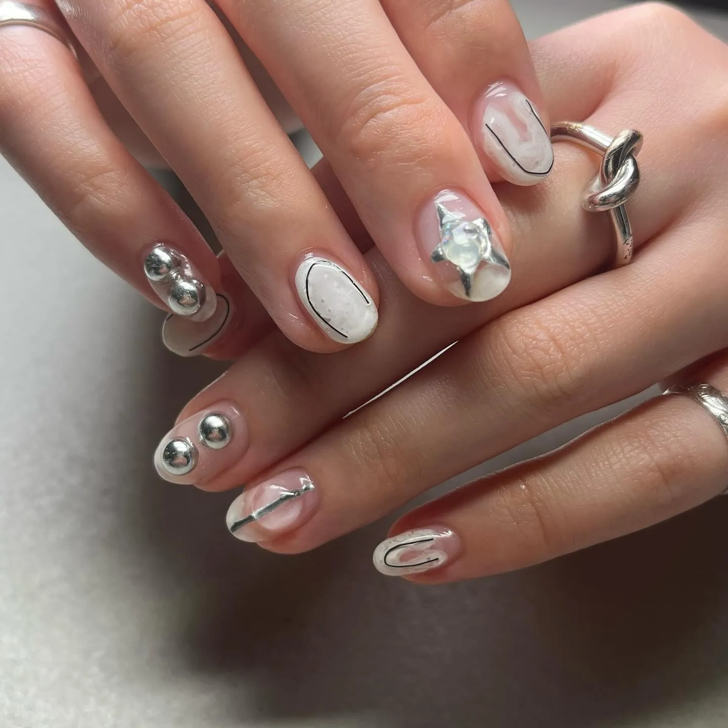 Silver♡シルバーネイル￤横浜ニュアンスネイルサロン