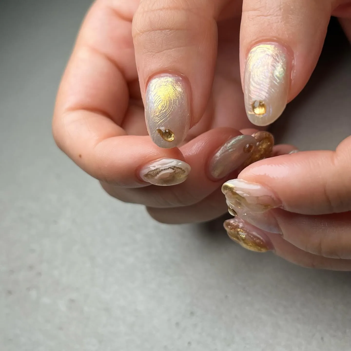 gold×beige×aurora♡シンプル風デザイン￤横浜...
