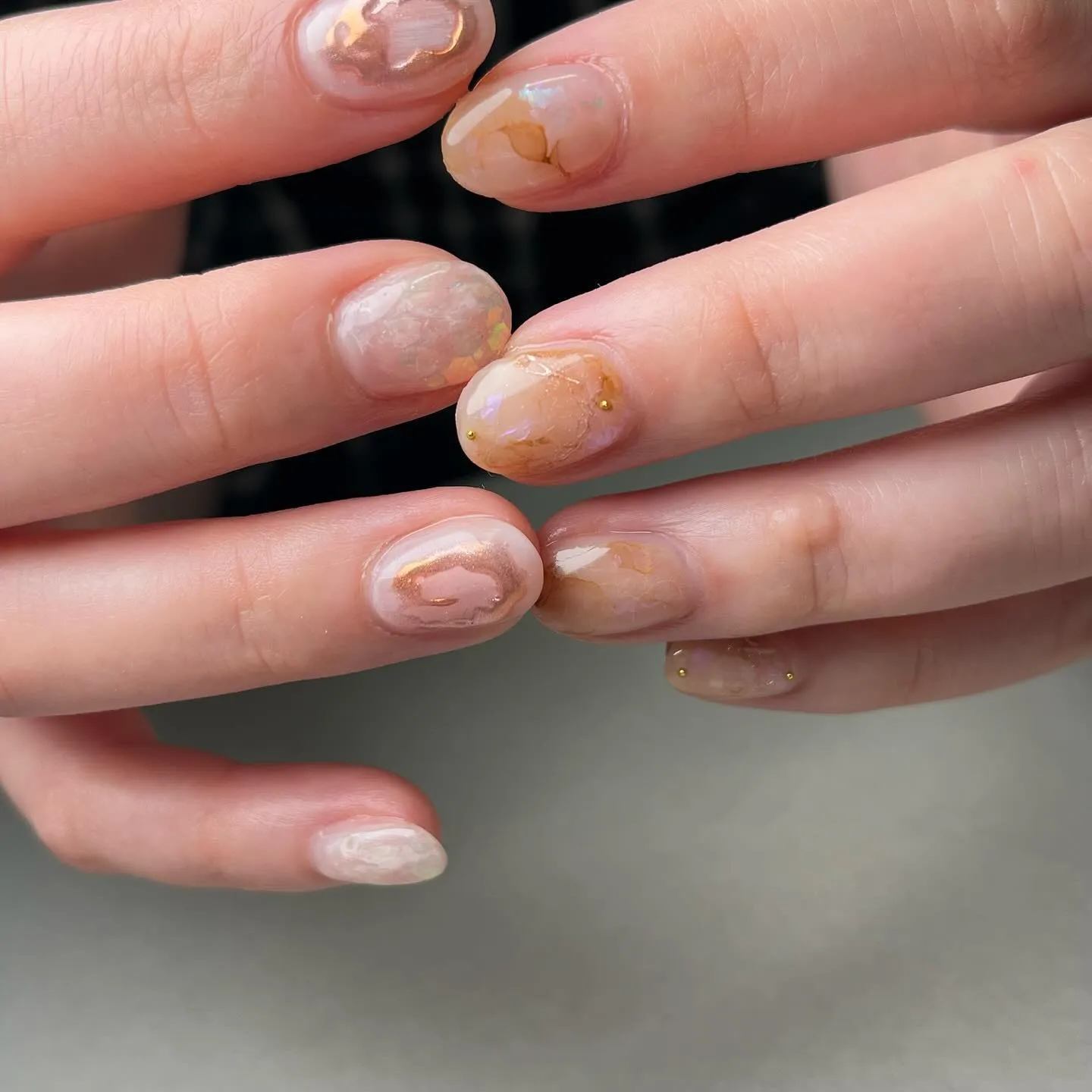 asymmetry♡左右非対称ネイル￤横浜ニュアンスネイルサ...