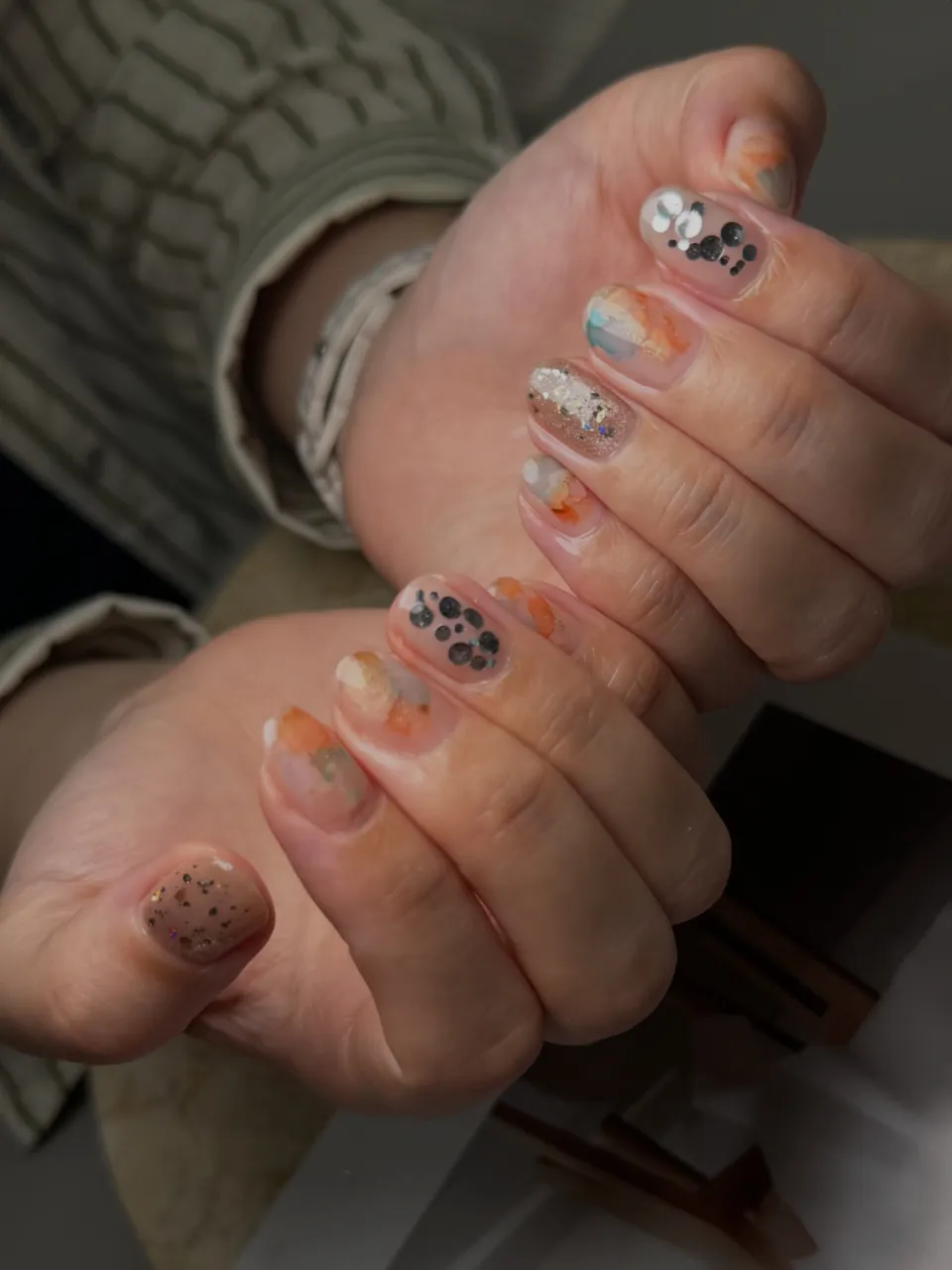 @and_benail
