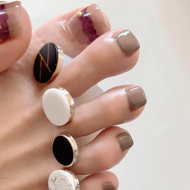 【横浜│港南区│ブルーライン下永谷駅】フットネイル♪♪