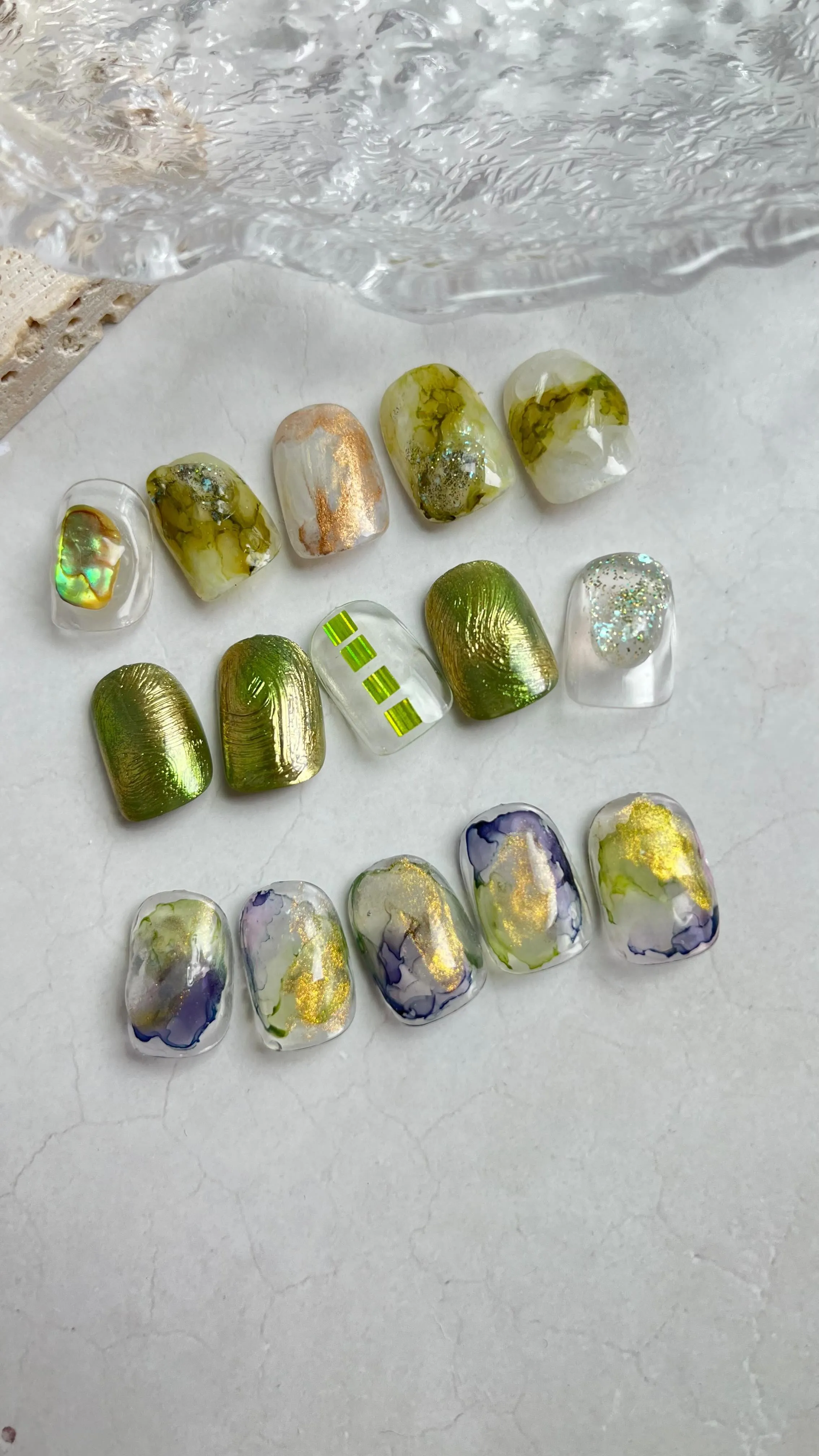── 💚